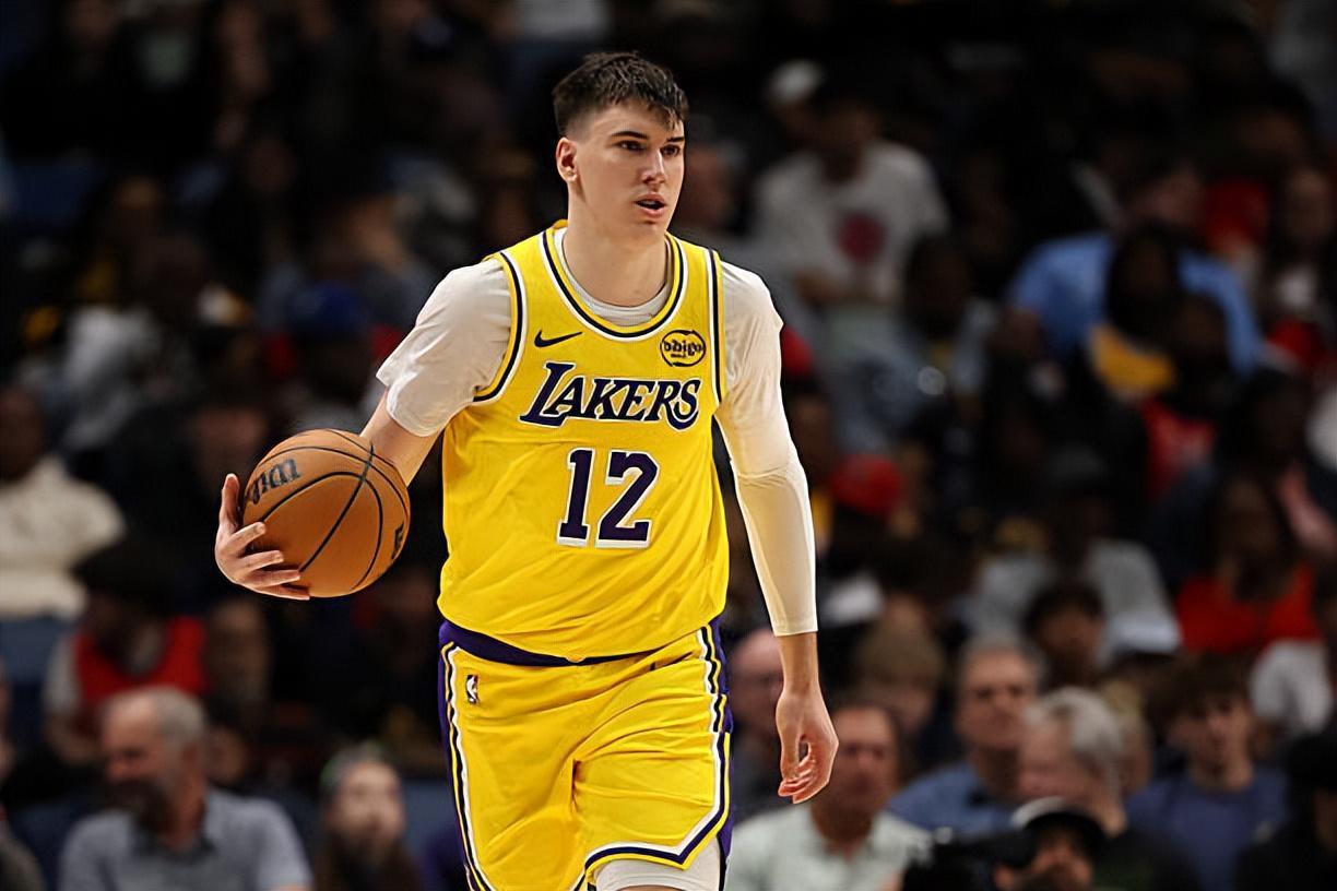 模拟器试玩入口-又一次打出了灾难表现，湖人锋线新援的状态为什么如此起伏不定？