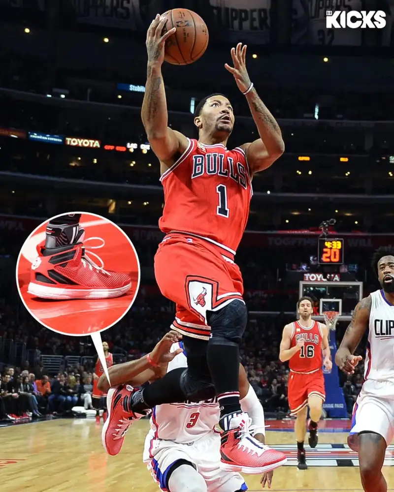 PG Gaming-B/R晒图回顾16赛季球员们穿着的经典球鞋：一起踏上回忆之旅