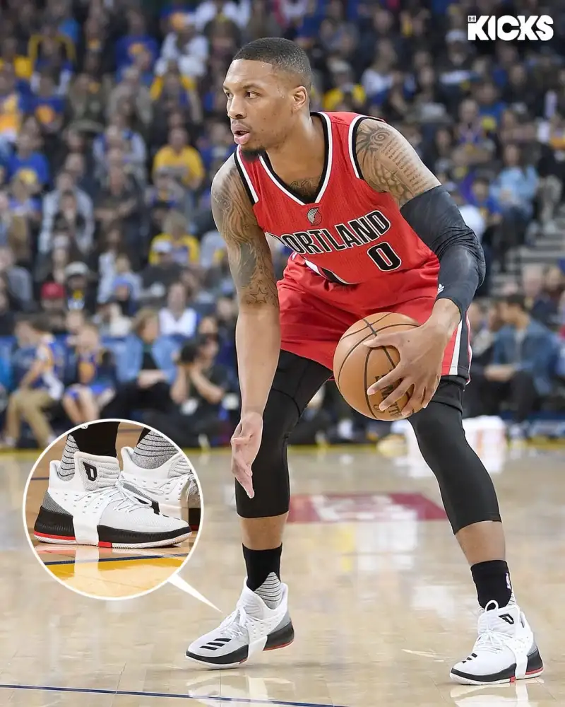 PG Gaming-B/R晒图回顾16赛季球员们穿着的经典球鞋：一起踏上回忆之旅